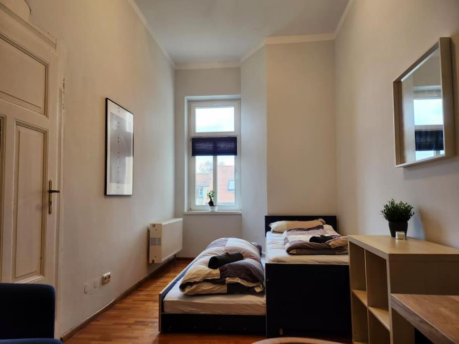 4 Raum Mit Balkon Auf 120sqm In Lage Apartment *
