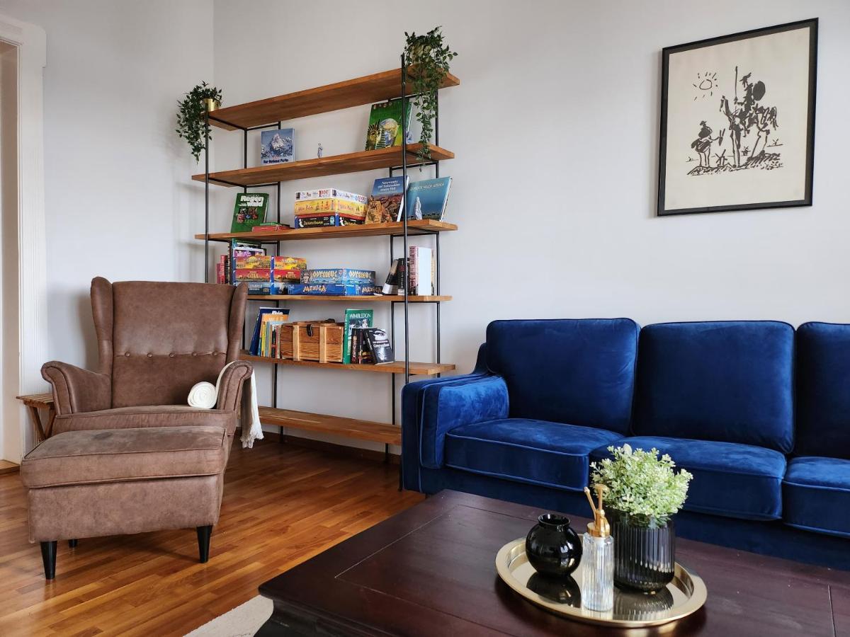 4 Raum Mit Balkon Auf 120sqm In Lage Apartment *
